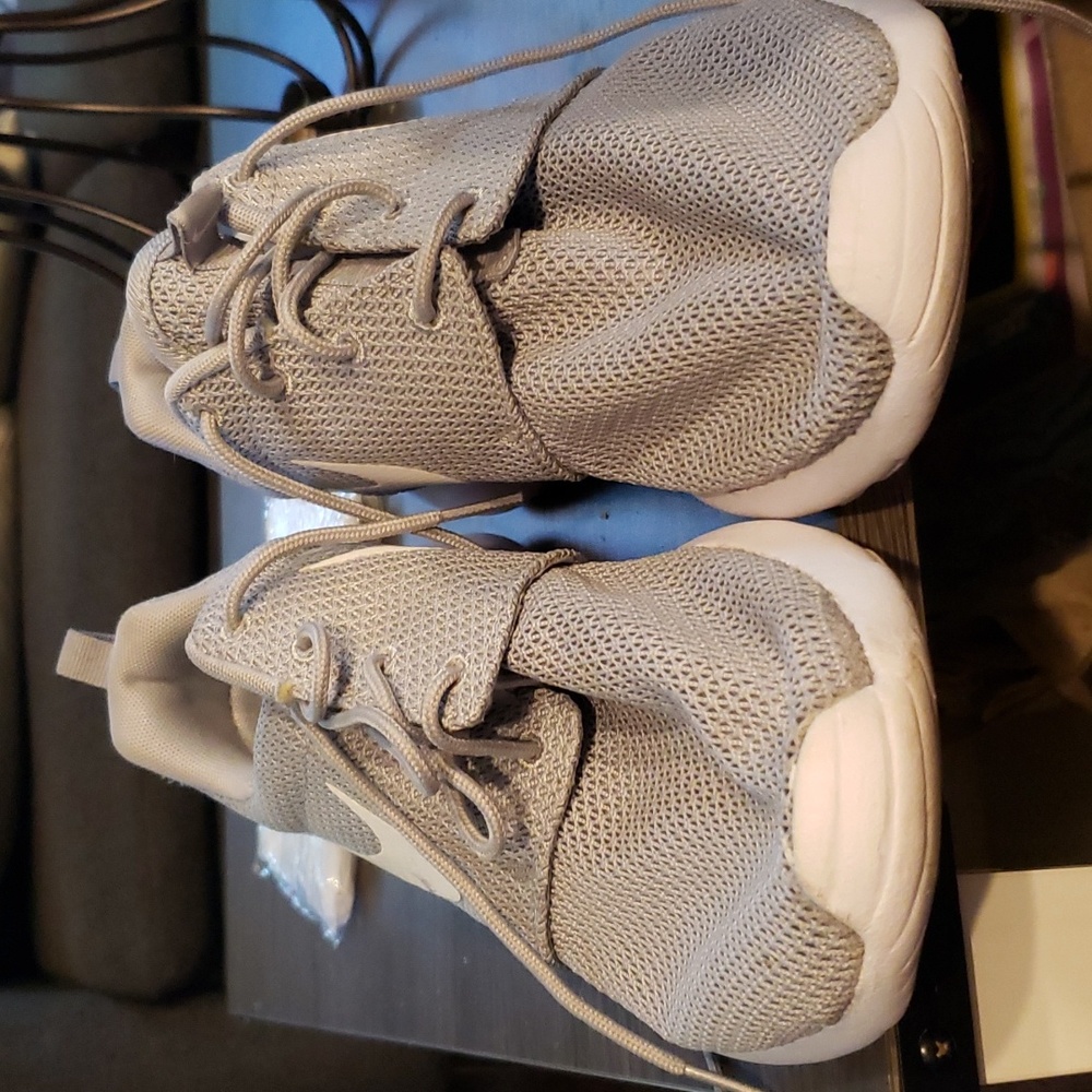 Mens Nike sneakers